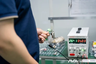 Co z technologią szybkiego ładowania baterii litowych?